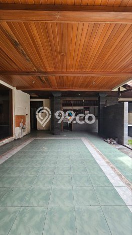 HARGA SPESIAL! Rumah area , Malang, LT 997m2m² Bangunan 700m2m² HARGA NEGO! HARGA SPESIAL! Rumah area , Malang, LT 997m2m² Bangunan 700m2m² HARGA NEGO!