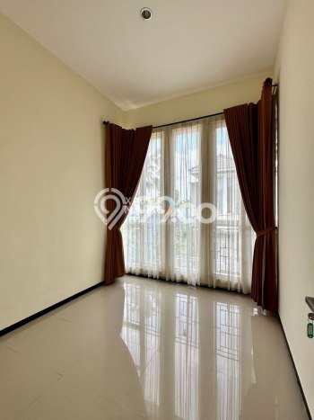 Rumah Berkualitas area Lowokwaru, Malang, LT 110m2m² Bangunan 120m2m² - HARGA NEGO! Rumah Berkualitas area Lowokwaru, Malang, LT 110m2m² Bangunan 120m2m² - HARGA NEGO!