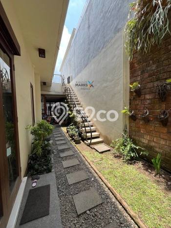 Rumah Terawat area , Malang, Luas Tanah 420m2m², Luas Bangunan 550m2m² Rumah Terawat area , Malang, Luas Tanah 420m2m², Luas Bangunan 550m2m²