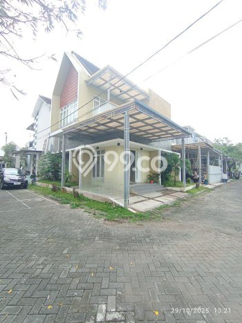 Rumah 3 KT 3 KM LT 170m2m², Luas Bangunan 340m2m² di Lowokwaru, Malang Rumah 3 KT 3 KM LT 170m2m², Luas Bangunan 340m2m² di Lowokwaru, Malang