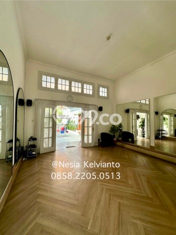 Rumah Elit Modern Tanpa Renovasi di Malang Kota Malang Rumah Elit Modern Tanpa Renovasi di Malang Kota Malang