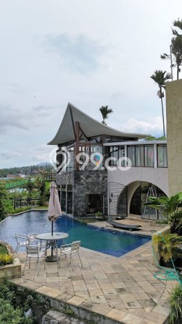 Vila di Batu, Dimensi 553m2m², Area Potensial untuk bisnis Vila di Batu, Dimensi 553m2m², Area Potensial untuk bisnis