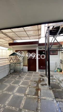 Rumah Kost untuk Dijual di Lowokwaru dengan 11 KT, 5 KM, Luas 300m2 Rumah Kost untuk Dijual di Lowokwaru dengan 11 KT, 5 KM, Luas 300m2