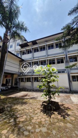 Unit Komersial Dijual di Malang LT 3841m2 & LB 1400m2 Unit Komersial Dijual di Malang LT 3841m2 & LB 1400m2