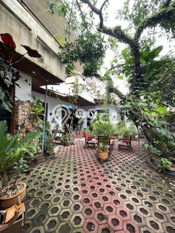 Rumah Terawat area , Malang, LT 489m2m², LB 600m2m² Rumah Terawat area , Malang, LT 489m2m², LB 600m2m²