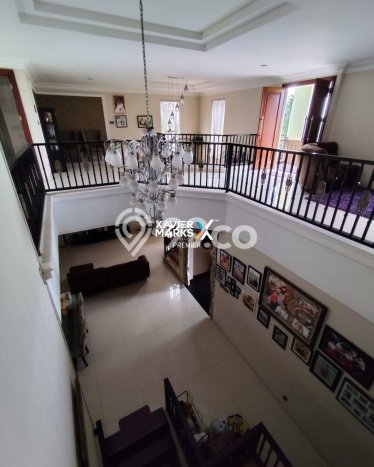 Rumah Elit LB 600m2 Siap Pakai Desain Elegan di Permata Jingga, Malang Rumah Elit LB 600m2 Siap Pakai Desain Elegan di Permata Jingga, Malang