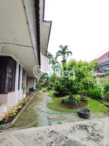 Rumah Terawat 5 KT 3 KM di Kawasan Bisnis , Malang Rumah Terawat 5 KT 3 KM di Kawasan Bisnis , Malang
