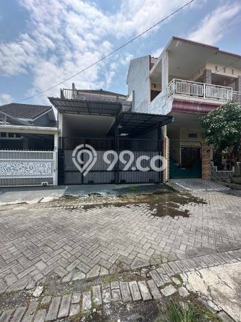 Rumah Bagus kawasan , Malang, Luas 150m2m² Bangunan 250m2m² DIJUAL CEPAT! Rumah Bagus kawasan , Malang, Luas 150m2m² Bangunan 250m2m² DIJUAL CEPAT!