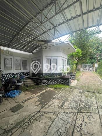 Ready to Use! Luxury House LT 925m2 Desain Modern di Malang Kota Ready to Use! Luxury House LT 925m2 Desain Modern di Malang Kota