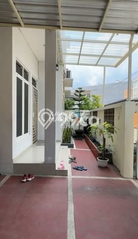 Rumah Strategis Modern Lb 110m2 di Lowokwaru, Malang Rumah Strategis Modern Lb 110m2 di Lowokwaru, Malang
