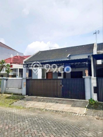 PENAWARAN TERBATAS! Rumah Berkualitas area , Luas 200m2m² LB 150m2m² PENAWARAN TERBATAS! Rumah Berkualitas area , Luas 200m2m² LB 150m2m²