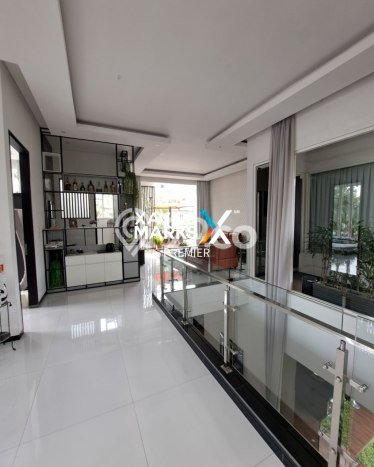 Jual Rumah Luas Elegan Dengan View Cantik di Permata Jingga, Malang Jual Rumah Luas Elegan Dengan View Cantik di Permata Jingga, Malang