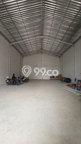 Unit Gudang Dijual di Pakisaji Malang 248m2 Unit Gudang Dijual di Pakisaji Malang 248m2