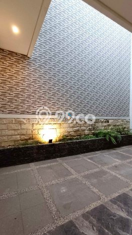 Rumah Strategis Araya, Malang, Luas 375m2m² Bangunan 570m2m² Rumah Strategis Araya, Malang, Luas 375m2m² Bangunan 570m2m²