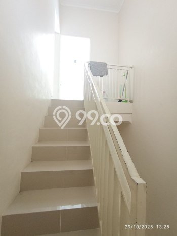 Rumah 3 KT 3 KM LT 170m2m², Luas Bangunan 340m2m² di Lowokwaru, Malang Rumah 3 KT 3 KM LT 170m2m², Luas Bangunan 340m2m² di Lowokwaru, Malang