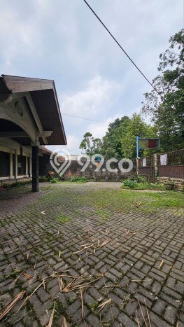 HARGA SPESIAL! Rumah area , Malang, LT 997m2m² Bangunan 700m2m² HARGA NEGO! HARGA SPESIAL! Rumah area , Malang, LT 997m2m² Bangunan 700m2m² HARGA NEGO!