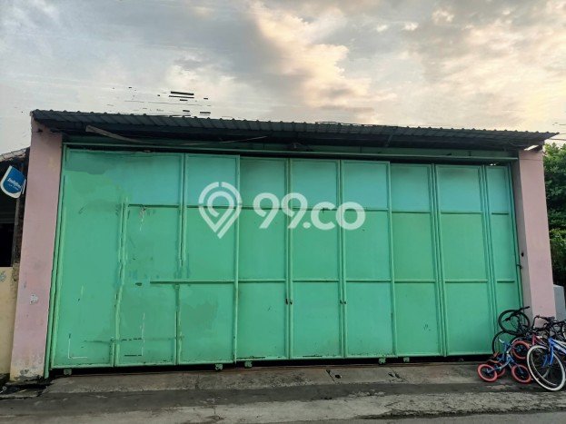 Untuk Dijual! Ruko di Dukuh Kupang Surabaya LT 177m2 / LB 165m2 Kawasan Bisnis Untuk Dijual! Ruko di Dukuh Kupang Surabaya LT 177m2 / LB 165m2 Kawasan Bisnis
