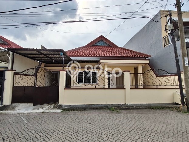 Best Deal Hunian Premium Ideal dan Luas di Dukuh Pakis, Surabaya Best Deal Hunian Premium Ideal dan Luas di Dukuh Pakis, Surabaya