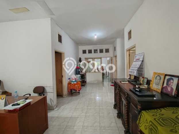 Dijual Rumah 4 Kamar Lokasi Strategis Nyaman dan Strategis di Dukuh Pakis Dijual Rumah 4 Kamar Lokasi Strategis Nyaman dan Strategis di Dukuh Pakis