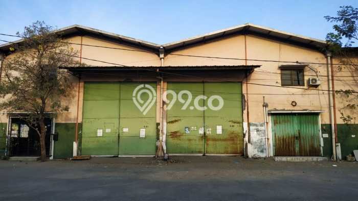 AREA KOMERSIAL! Gudang Kawasan Sedati, Luas 396m2m², Akses Raya AREA KOMERSIAL! Gudang Kawasan Sedati, Luas 396m2m², Akses Raya