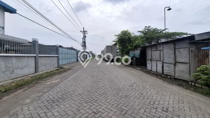 Tanah Dijual Area Strategis di Margomulyo Surabaya 1646m2 Tanah Dijual Area Strategis di Margomulyo Surabaya 1646m2