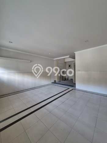Hunian Mewah LB 520m2 Siap Pakai Desain Elegan di Galaxy, Surabaya Hunian Mewah LB 520m2 Siap Pakai Desain Elegan di Galaxy, Surabaya