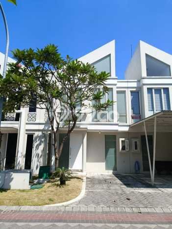 PROMO SPESIAL! Rumah Siap Huni di Pakuwon, LT 72m2m² LB 78m2m² PROMO SPESIAL! Rumah Siap Huni di Pakuwon, LT 72m2m² LB 78m2m²