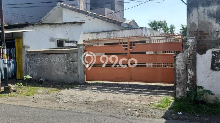Jual Rumah Murah Meriah Tambaksari Punya 3 KT & LT 2185m2 Jual Rumah Murah Meriah Tambaksari Punya 3 KT & LT 2185m2