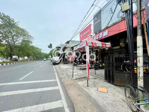 Unit Ruko Dijual di Kenjeran Surabaya Luas Bangunan 200m2 Unit Ruko Dijual di Kenjeran Surabaya Luas Bangunan 200m2