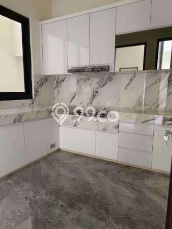 For Sale Rumah Mewah Exclusive di Wiyung, Surabaya For Sale Rumah Mewah Exclusive di Wiyung, Surabaya