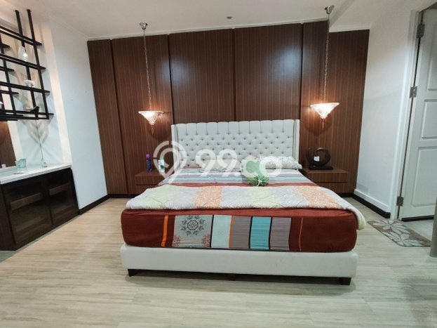 Siap Huni Apartemen di Surabaya 3 Kamar & 3 Kamar Mandi, Luas 149m2 Siap Huni Apartemen di Surabaya 3 Kamar & 3 Kamar Mandi, Luas 149m2
