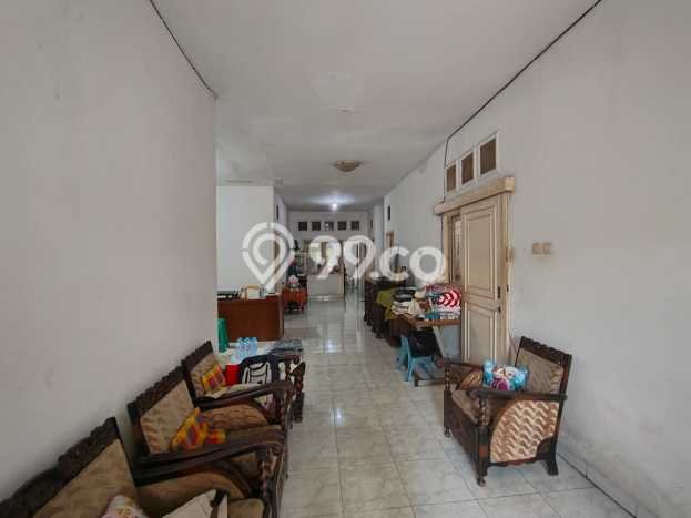 Dijual Rumah 4 Kamar Lokasi Strategis Nyaman dan Strategis di Dukuh Pakis Dijual Rumah 4 Kamar Lokasi Strategis Nyaman dan Strategis di Dukuh Pakis