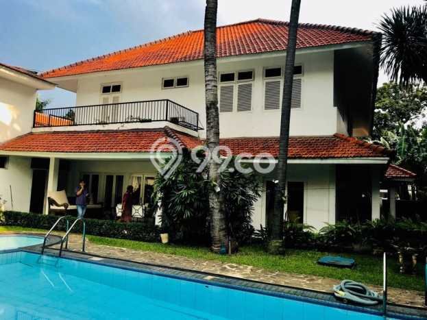 Siap Huni Rumah Mewah 4 Kamar di Menteng Dekat ke Mana Saja Siap Huni Rumah Mewah 4 Kamar di Menteng Dekat ke Mana Saja