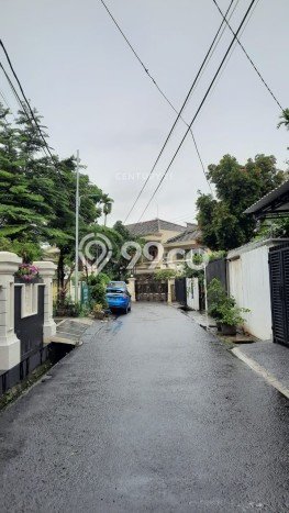 Rumah Elit LB 620m2 Siap Pakai Desain Elegan di Rawamangun, Jakarta Timur Rumah Elit LB 620m2 Siap Pakai Desain Elegan di Rawamangun, Jakarta Timur