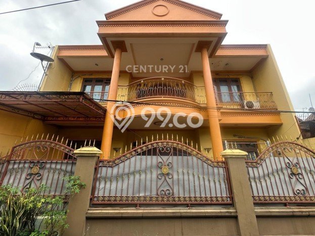 Rumah Mewah LB 400m2 Siap Pakai Desain Elegan di Pulogebang, Jakarta Timur Rumah Mewah LB 400m2 Siap Pakai Desain Elegan di Pulogebang, Jakarta Timur