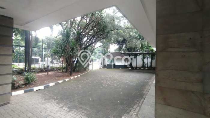 Disewakan segera hunian minimalis strategis 4 Kamar di Menteng, Jakarta Pusat Disewakan segera hunian minimalis strategis 4 Kamar di Menteng, Jakarta Pusat