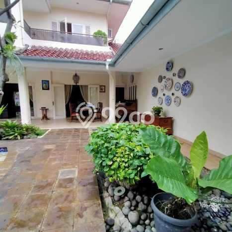 Rumah Luxury Modern Tanpa Renovasi di Cipete Jakarta Selatan Rumah Luxury Modern Tanpa Renovasi di Cipete Jakarta Selatan