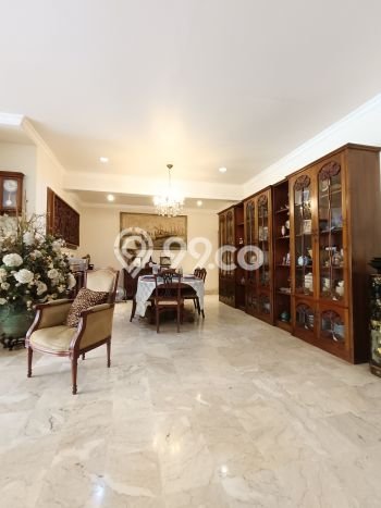 For Sale Rumah Mewah Exclusive di Cilandak, Jakarta Selatan For Sale Rumah Mewah Exclusive di Cilandak, Jakarta Selatan