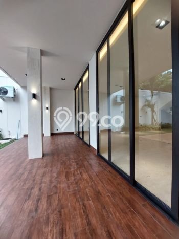 Rumah Luxury Modern Siap Huni di Kemang Jakarta Selatan Rumah Luxury Modern Siap Huni di Kemang Jakarta Selatan