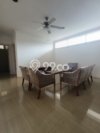 Hunian Modern Untuk Disewakan di Pejaten Jakarta Selatan 4 KT & 3 KM Hunian Modern Untuk Disewakan di Pejaten Jakarta Selatan 4 KT & 3 KM