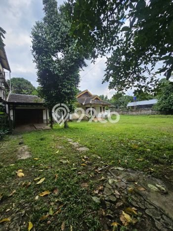 Tanah Dijual Lokasi Strategis di Tangerang Selatan dengan Luas 1200m2 Tanah Dijual Lokasi Strategis di Tangerang Selatan dengan Luas 1200m2