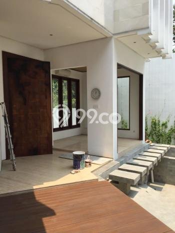 Rumah Elit Modern Tanpa Renovasi di Pondok Hijau Bandung Rumah Elit Modern Tanpa Renovasi di Pondok Hijau Bandung