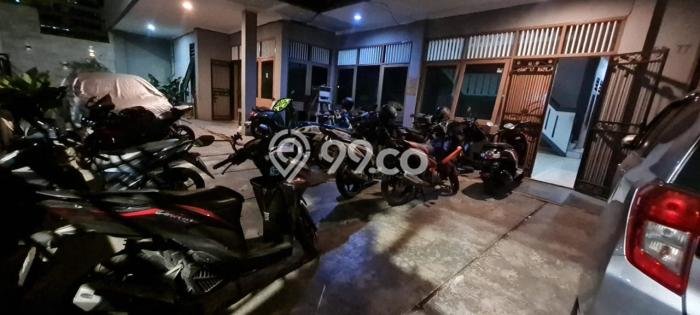 Unit Kost Dijual di Menteng Dalam dengan 37 Kamar Kawasan Ramai Unit Kost Dijual di Menteng Dalam dengan 37 Kamar Kawasan Ramai