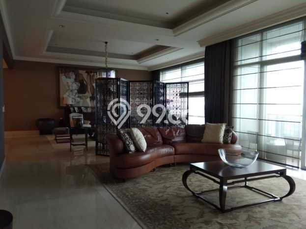 Hunian Apartemen High-Class untuk Dijual di Jakarta Selatan dengan 4 BR & 4 Kamar Mandi Hunian Apartemen High-Class untuk Dijual di Jakarta Selatan dengan 4 BR & 4 Kamar Mandi