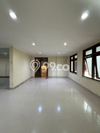 Kantor Dijual Lokasi Stratagis di Menteng Jakarta Pusat Cocok untuk Investasi Kantor Dijual Lokasi Stratagis di Menteng Jakarta Pusat Cocok untuk Investasi