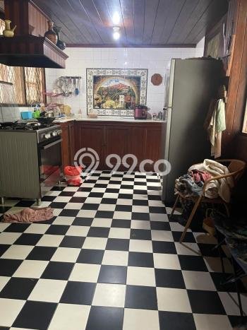 Best Deal Hunian Mewah Ideal dan Luas di Menteng, Jakarta Pusat Best Deal Hunian Mewah Ideal dan Luas di Menteng, Jakarta Pusat
