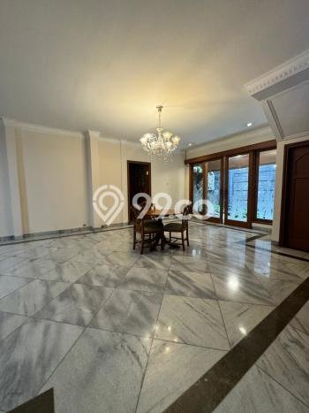 Dijual Rumah Premium dengan Fasilitas Sekitar Komplit di Menteng, Jakarta Pusat Dijual Rumah Premium dengan Fasilitas Sekitar Komplit di Menteng, Jakarta Pusat
