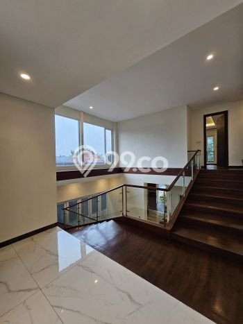 For Sale! Luxury House LT 413m2 Desain Modern di Pondok Indah For Sale! Luxury House LT 413m2 Desain Modern di Pondok Indah