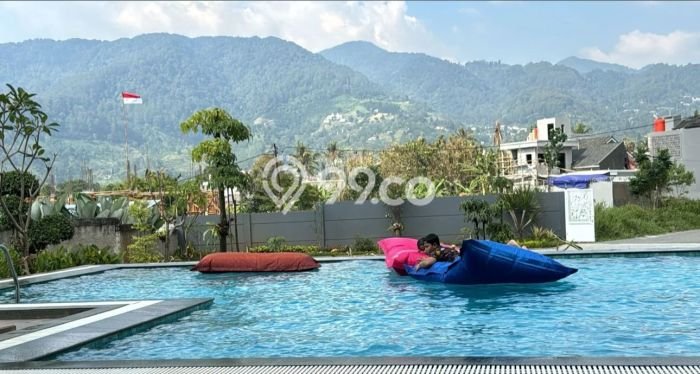 Investasi Potensial! Vila Kawasan Cisarua, Ukuran 1475m2m², Posisi Strategis Investasi Potensial! Vila Kawasan Cisarua, Ukuran 1475m2m², Posisi Strategis