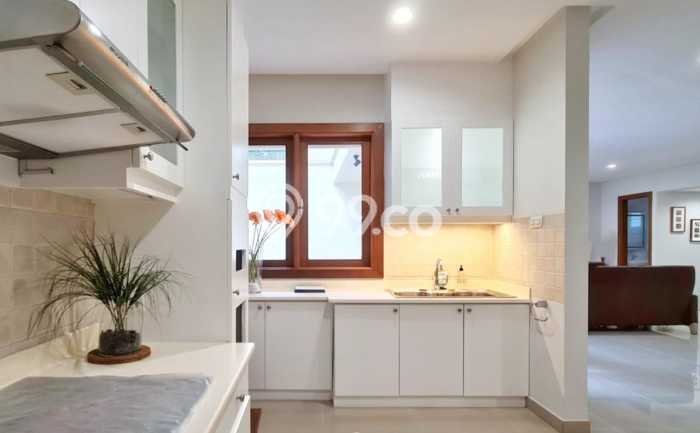 Sewa cepat rumah minimalis strategis 4 Kamar di Kebayoran Baru, Jakarta Selatan Sewa cepat rumah minimalis strategis 4 Kamar di Kebayoran Baru, Jakarta Selatan